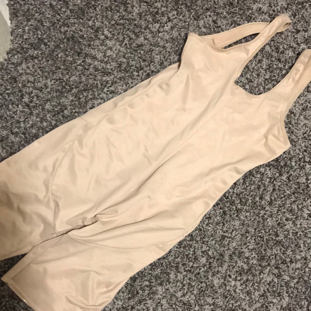 Spanx Size Small, Nude